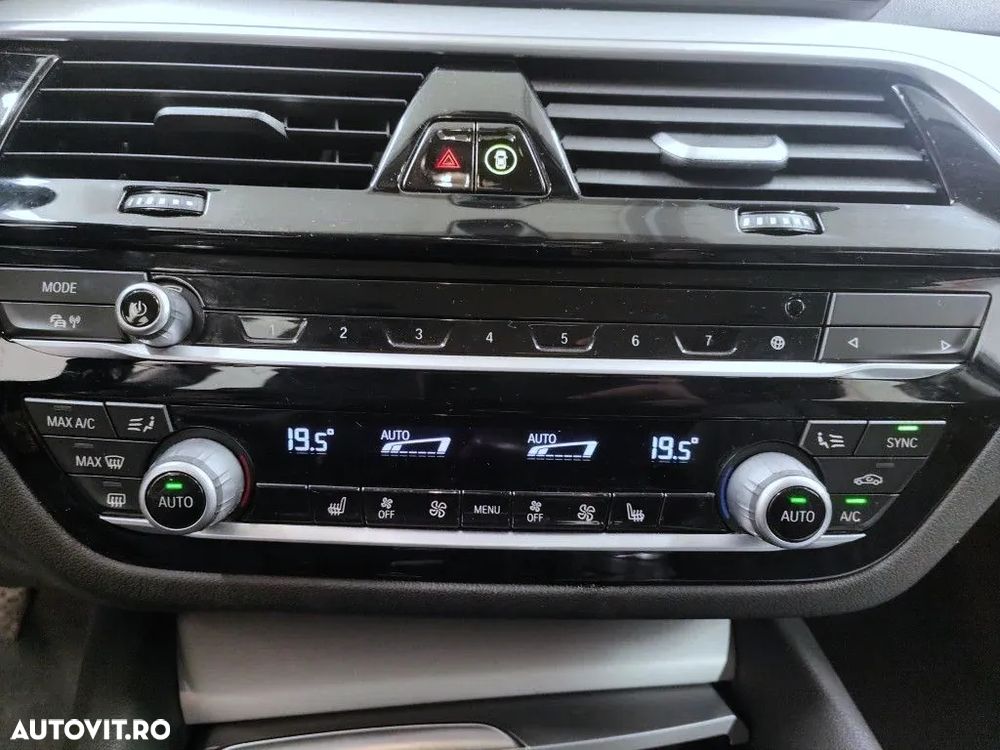 BMW Seria 5 520e Aut. - 18