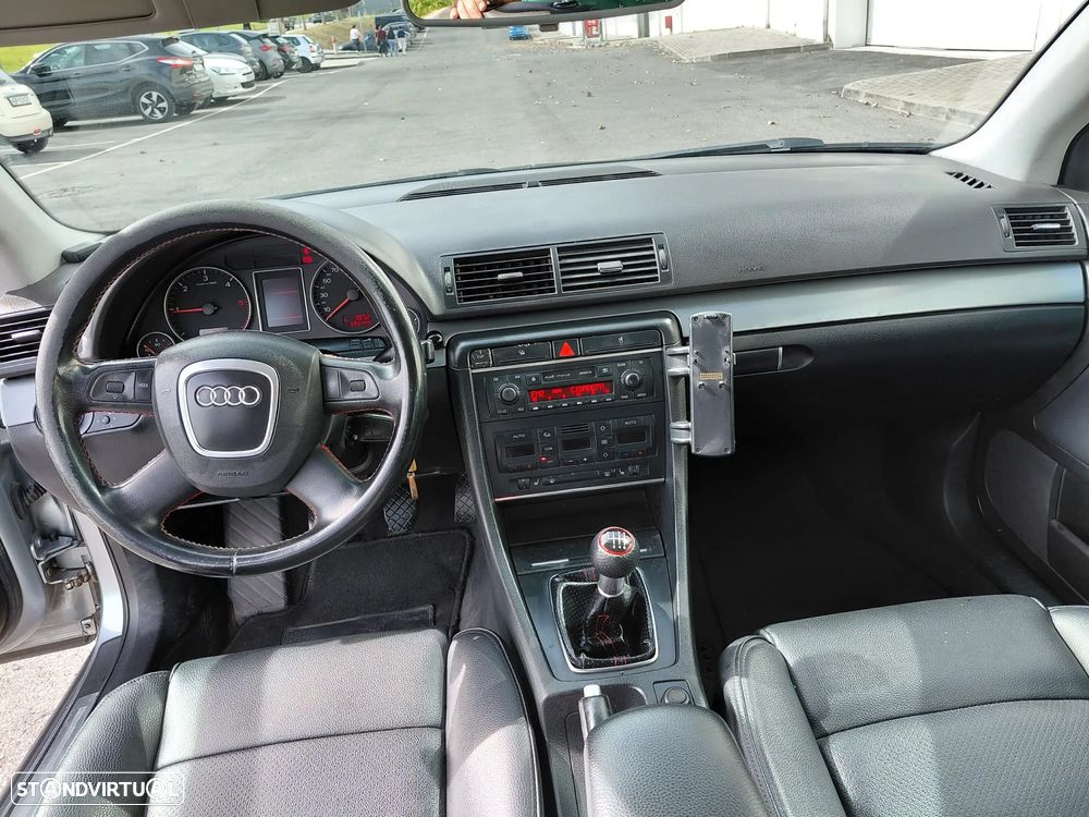 Audi A4 Avant 2.0 TDI DPF - 7