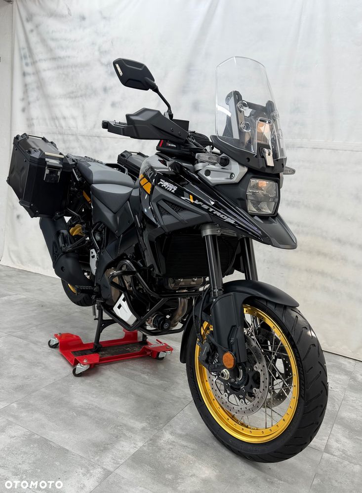 Suzuki V-STROM - 15