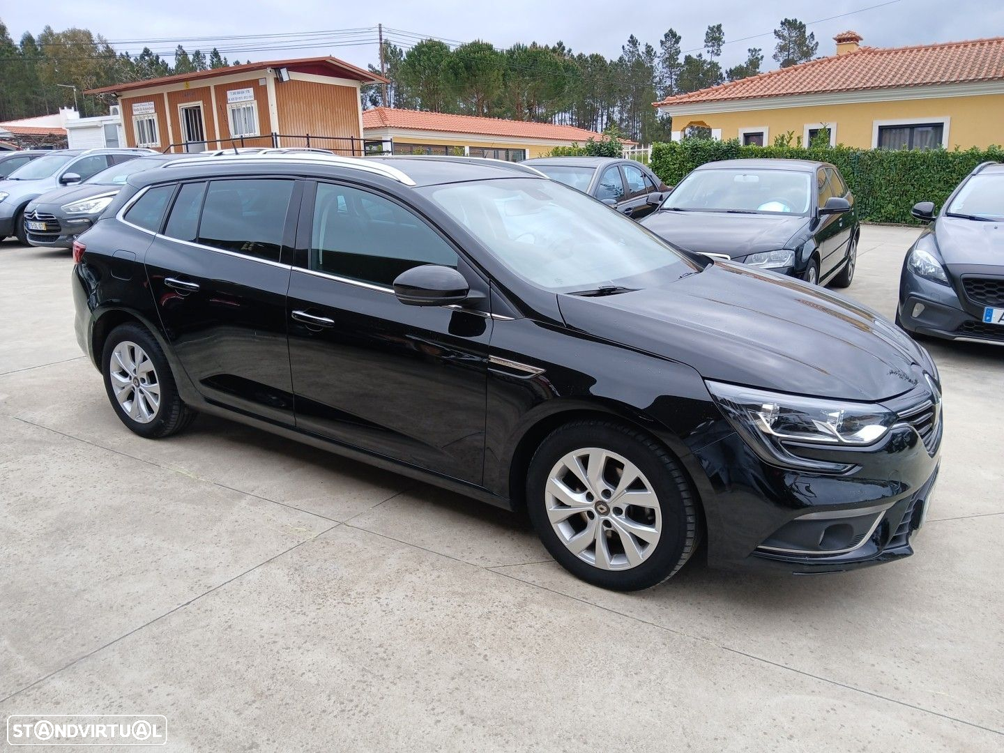 Renault Mégane 1.5 Blue dCi Limited - 5