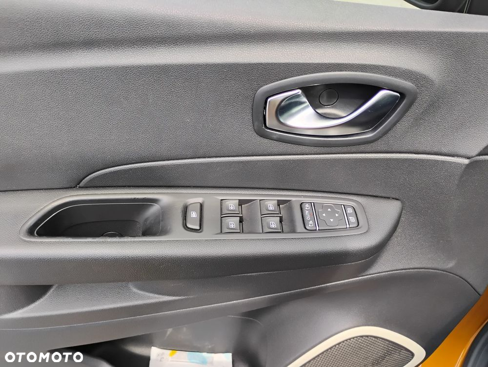 Renault Captur 1.2 Energy TCe Intens - 14