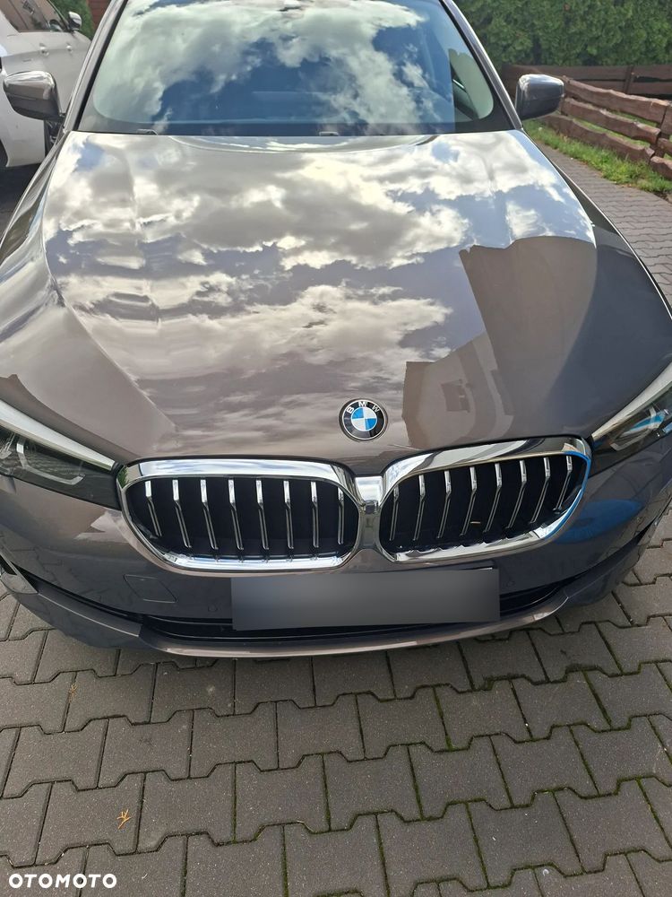 BMW Seria 5 530d xDrive mHEV Luxury Line - 11