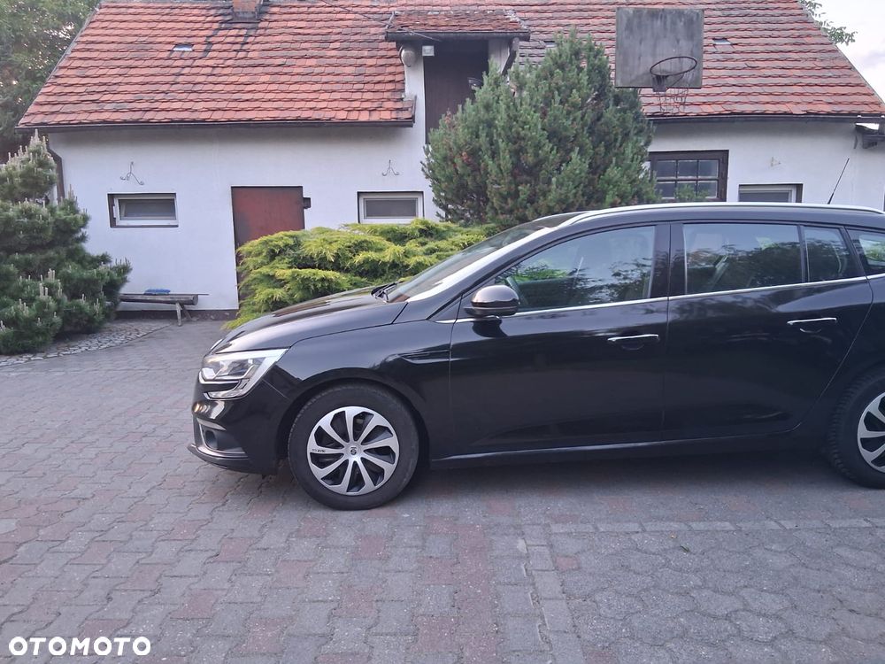 Renault Megane TCe 140 GPF EDC LIMITED - 4