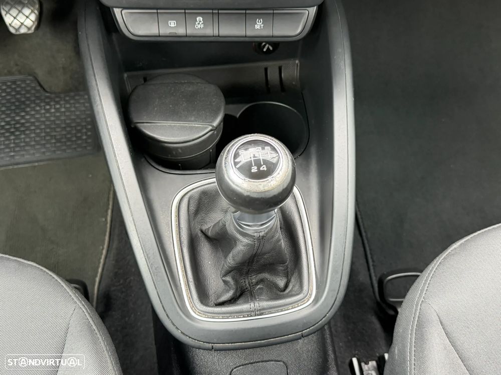 Audi A1 Sportback 1.6 TDI S-line - 12