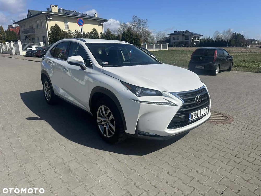 Lexus NX 200t Elite AWD - 3