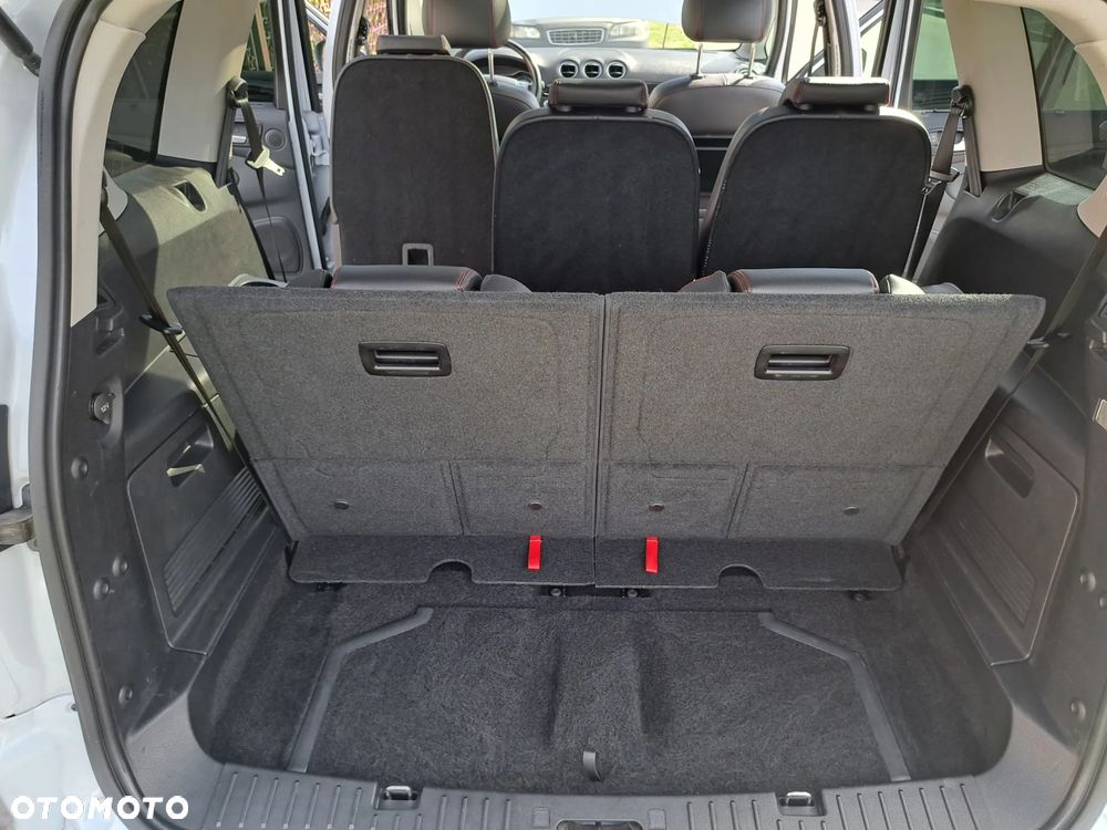 Ford S-Max 2.2 TDCi DPF Titanium - 32