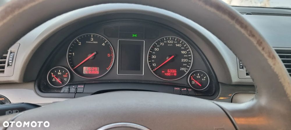 Audi A4 Limousine 1.9 TDI Quattro - 15