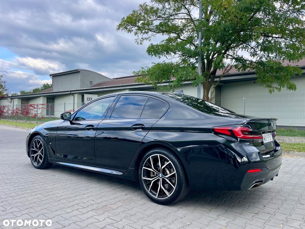 BMW Seria 5 520i mHEV M Sport sport - 13