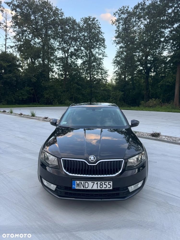 Skoda Octavia 1.6 TDI Elegance DSG - 4