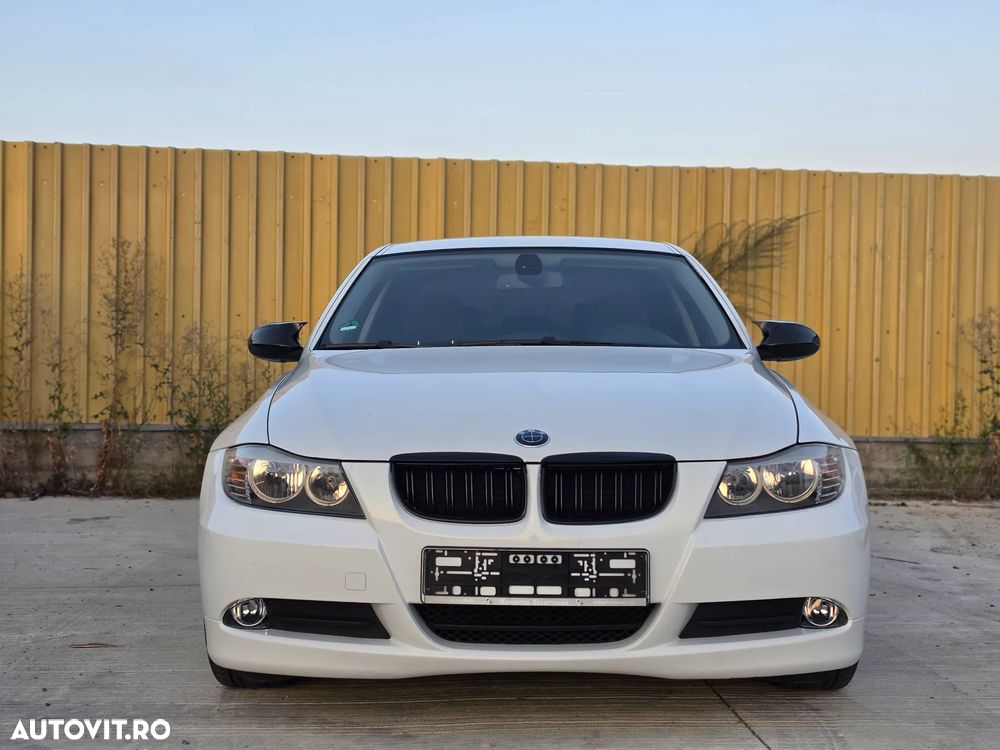 BMW Seria 3 318d DPF Edition Exclusive - 3