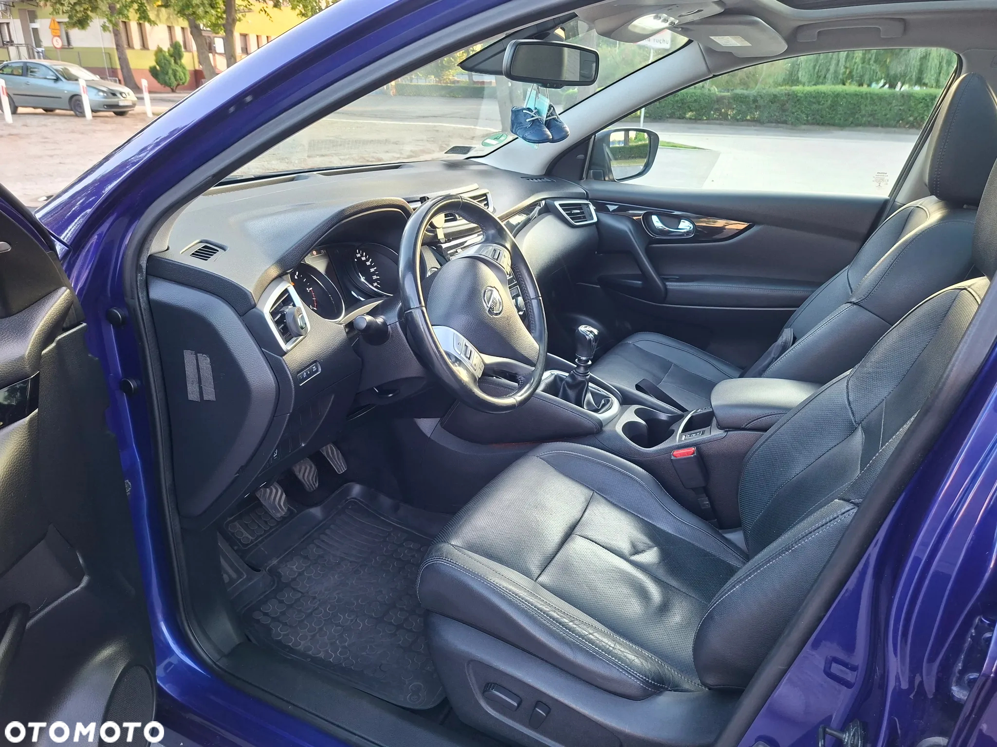 Nissan Qashqai 1.5 dCi Tekna - 16