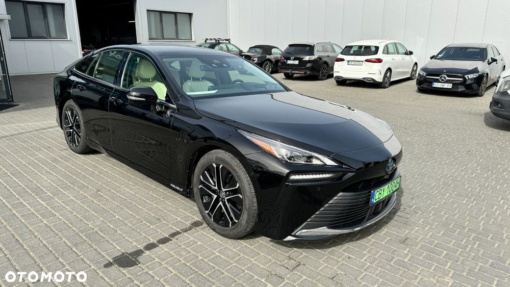 Toyota Mirai Luxury - 6
