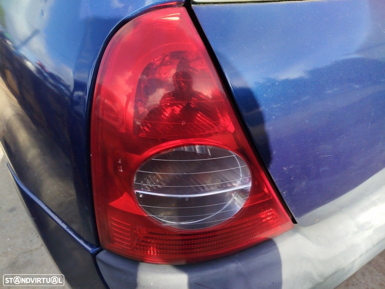 Farolim esquerdo RENAULT Clio II (BB0/1/2_, CB0/1/2_) - 1