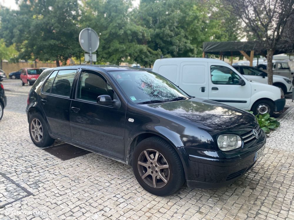 VW Golf - 1