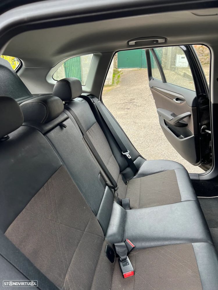 BMW X1 16 d sDrive - 5