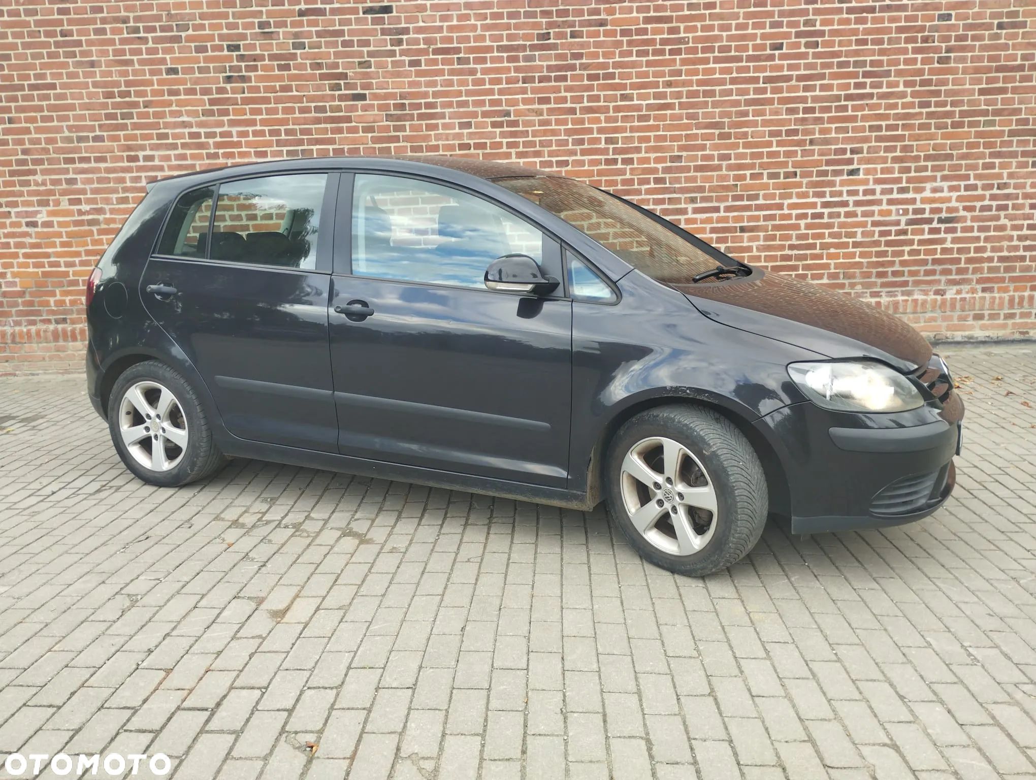 Volkswagen Golf Plus - 1