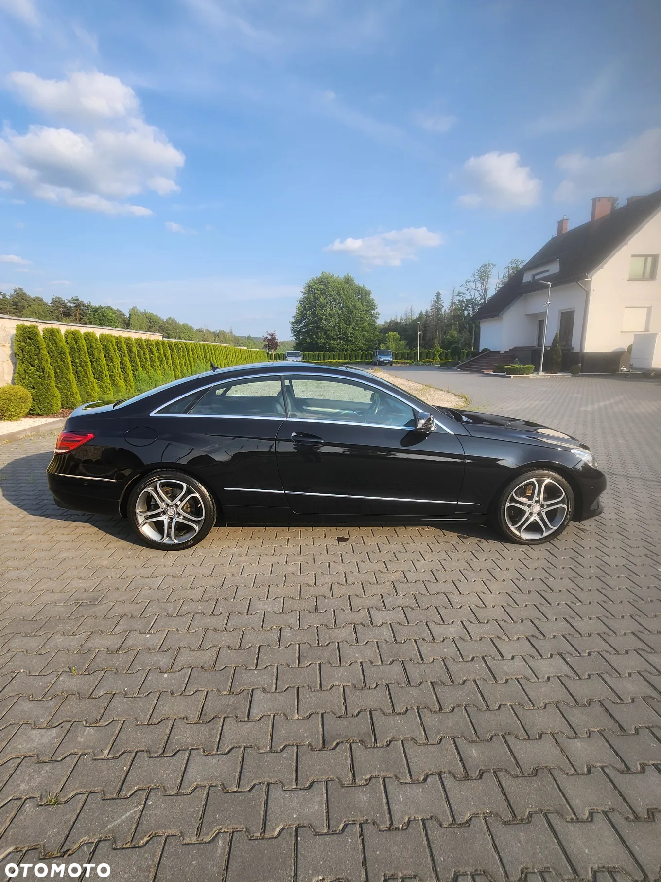 Mercedes-Benz Klasa E 200 Coupe 9G-TRONIC - 12