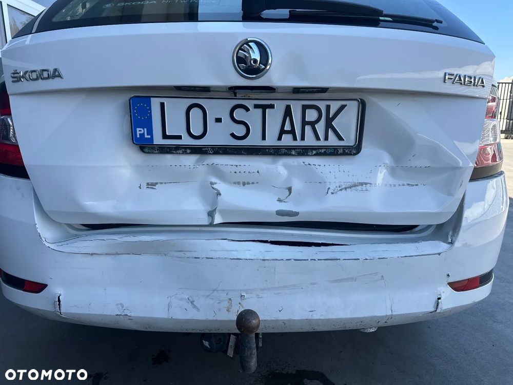Skoda Fabia 1.0 TSI Active - 11