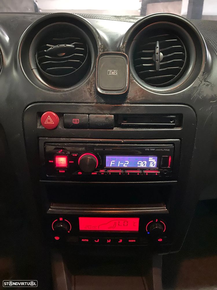 SEAT Ibiza 1.2 12V Reference - 15