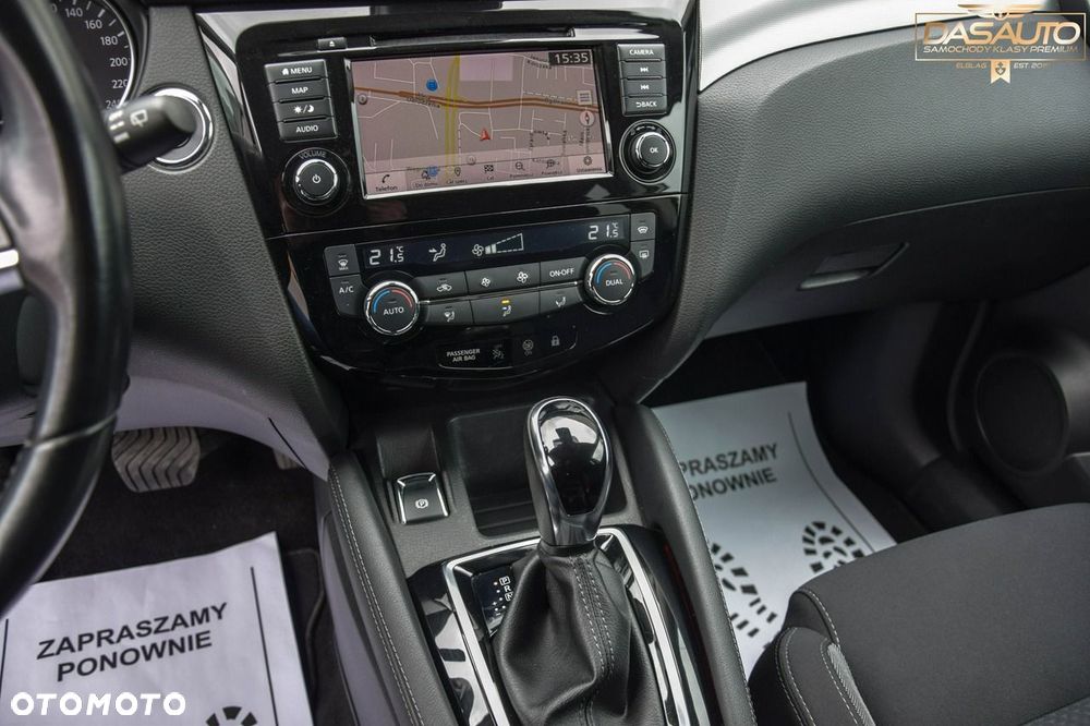 Nissan Qashqai 1.3 DIG-T DCT TEKNA - 24