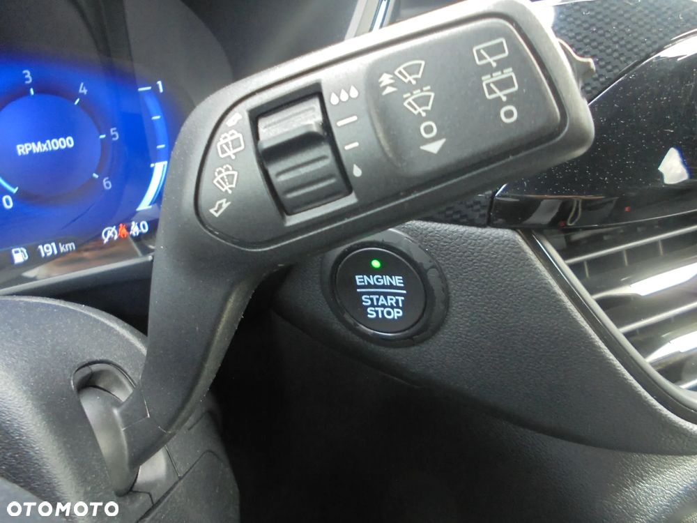 Ford Kuga 2.0 EcoBlue 4x4 ST-LINE X - 20