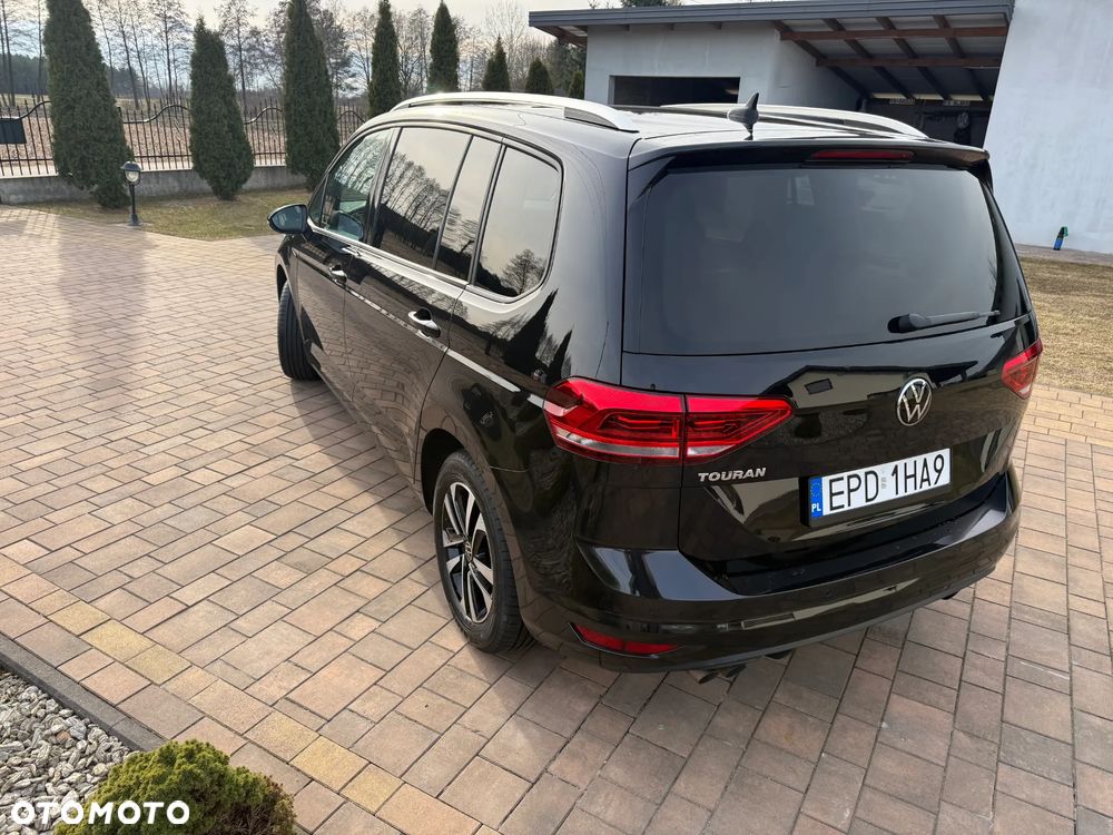 Volkswagen Touran 2.0 TDI SCR DSG UNITED - 13