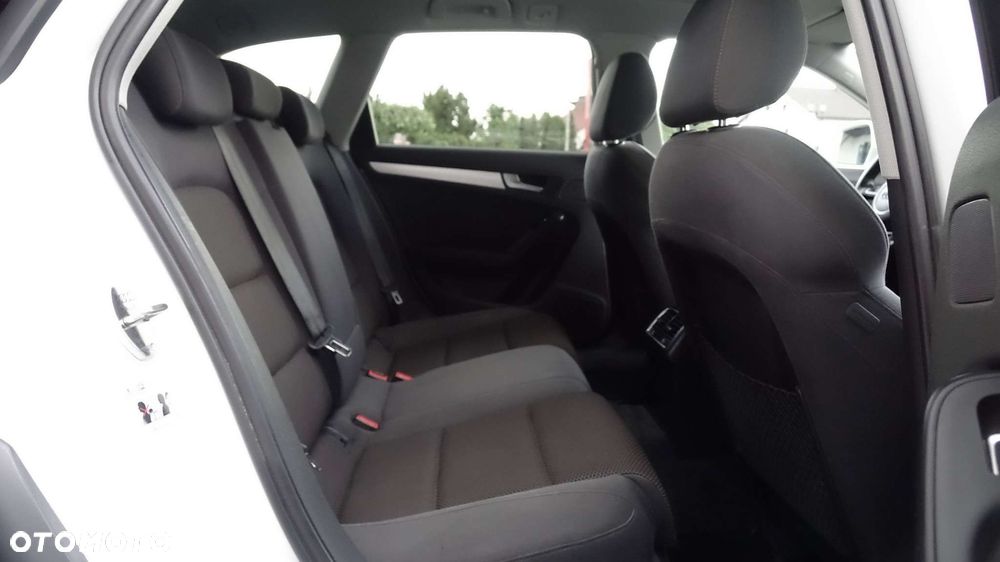 Audi A4 Allroad - 29