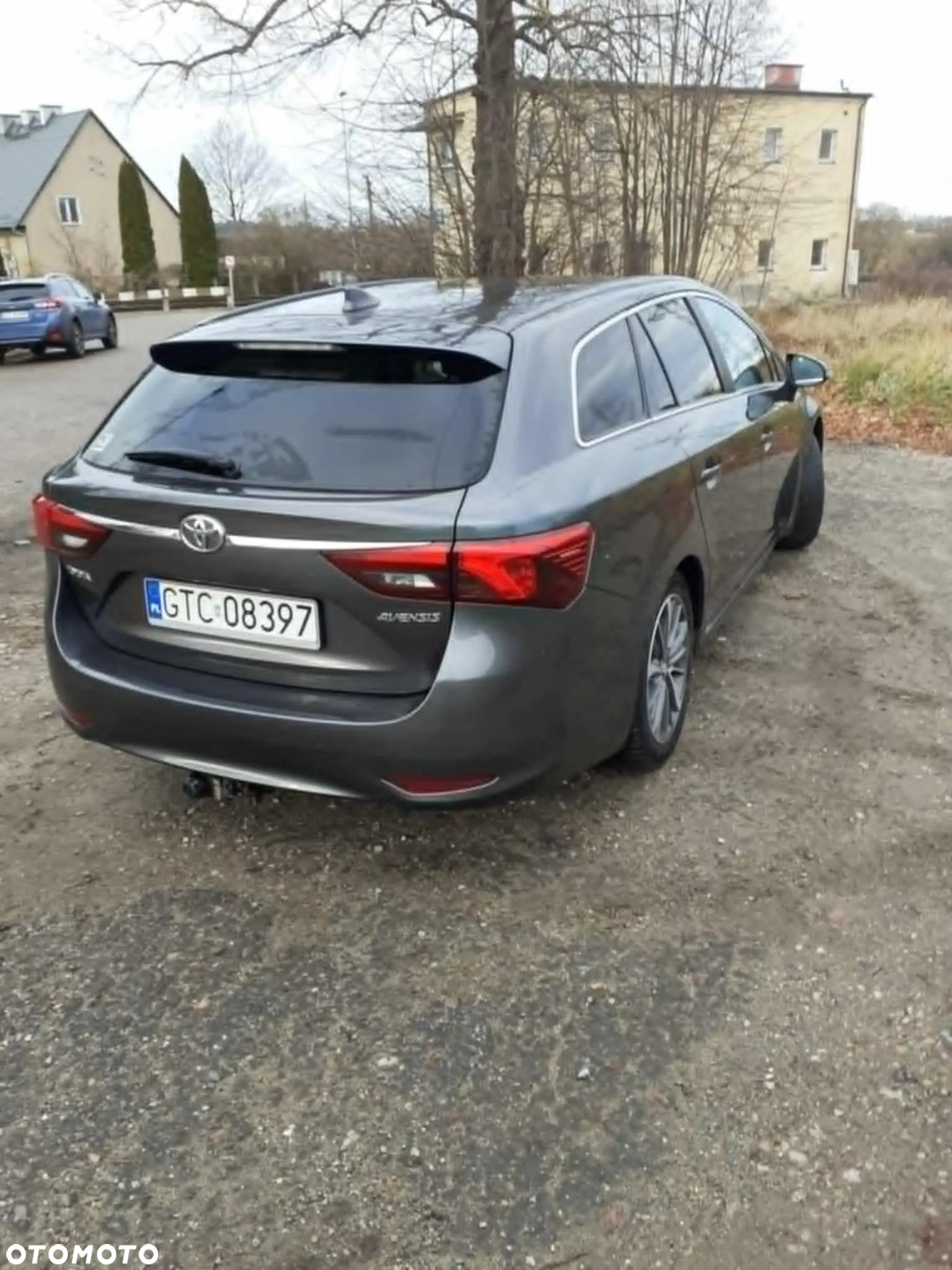 Toyota Avensis 1.8 Sol - 6