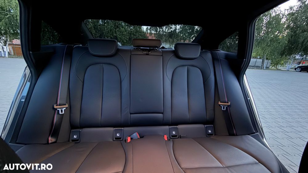 BMW Seria 2 218i Aut. M Sport - 25
