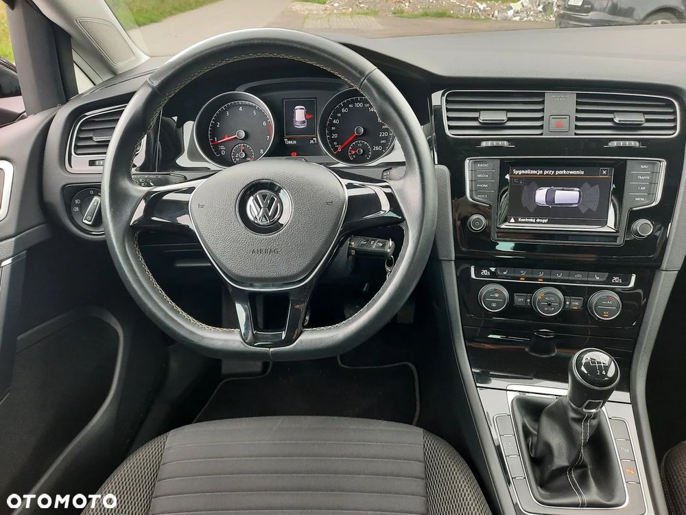 Volkswagen Golf 1.2 TSI BlueMotion Technology Cup - 4