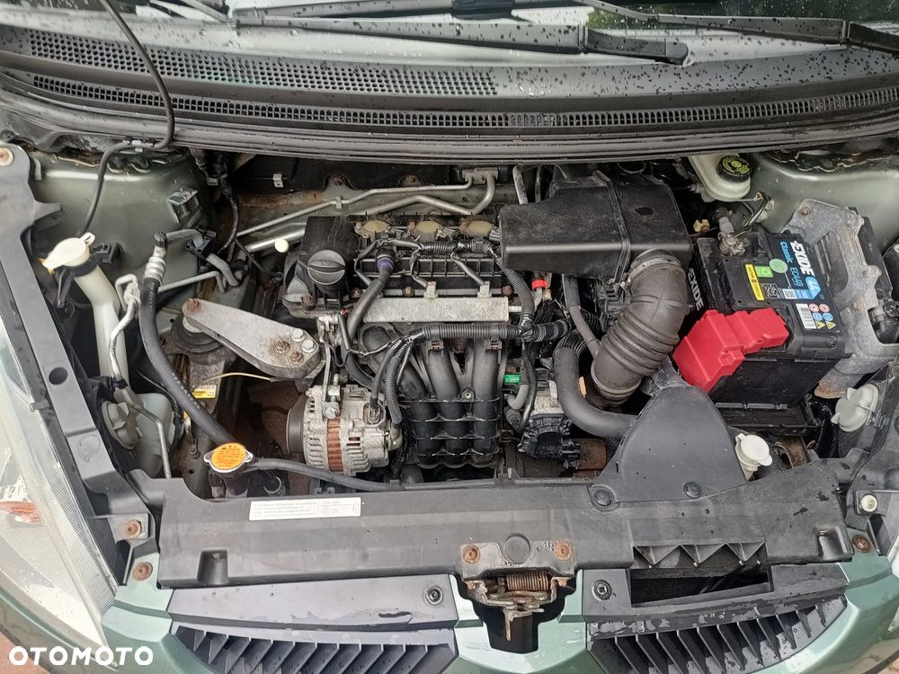 Mitsubishi Colt - 20