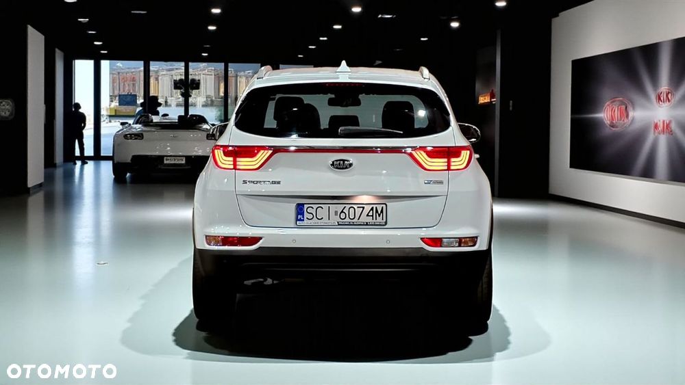 Kia Sportage 1.6 GDI 2WD Dream-Team Edition - 27