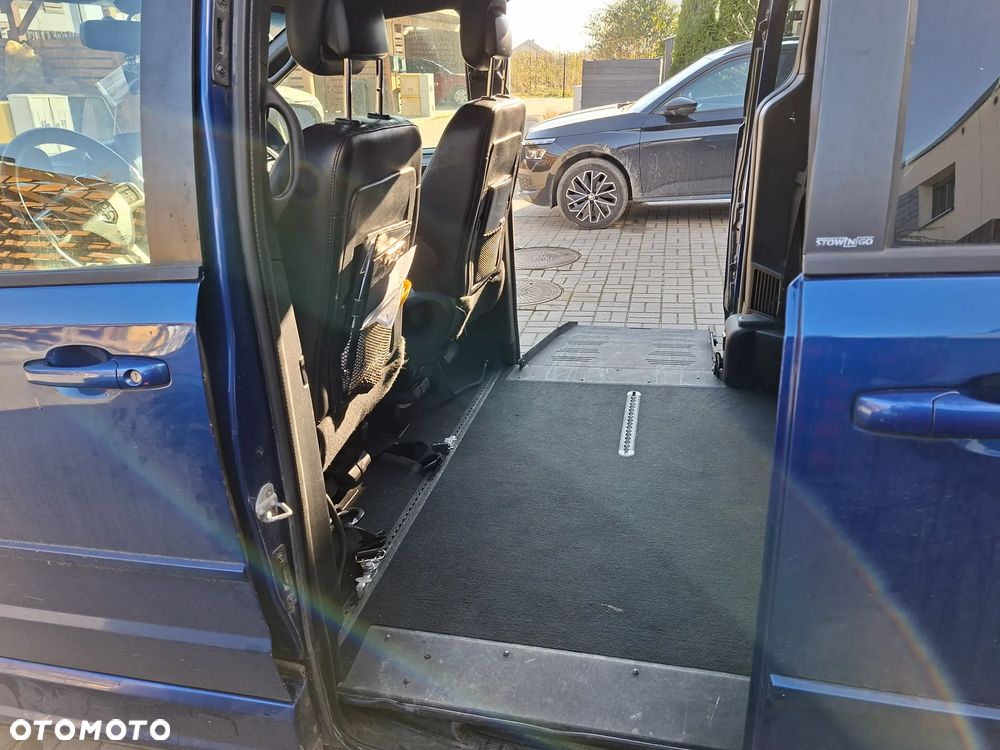 Dodge Grand Caravan - 18