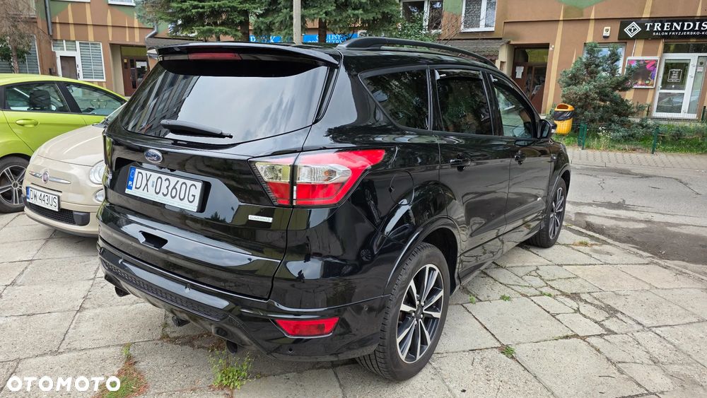 Ford Kuga - 28