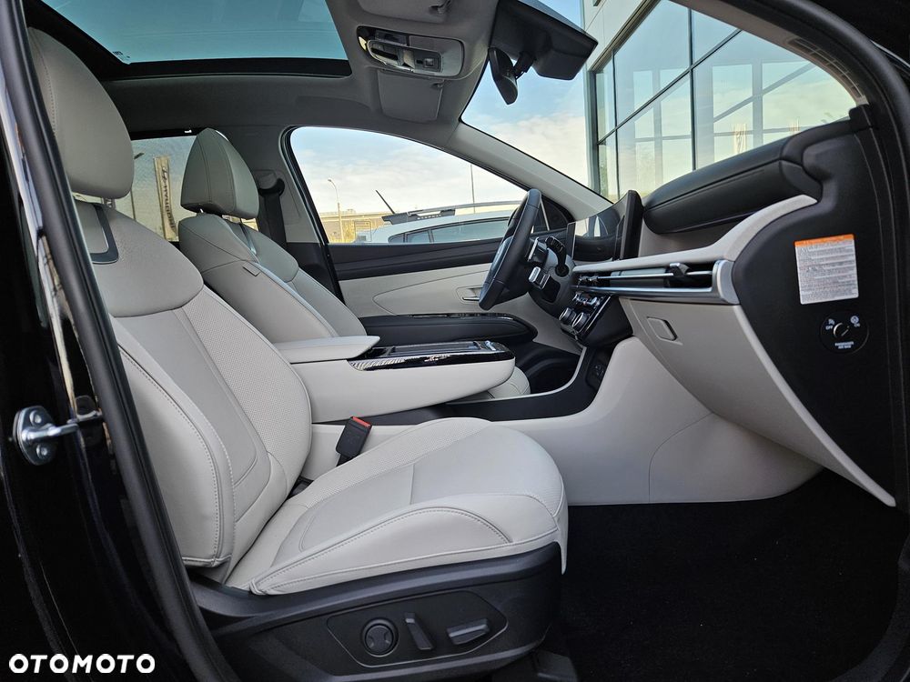 Hyundai Tucson 1.6 T-GDi HEV Platinum 2WD - 18