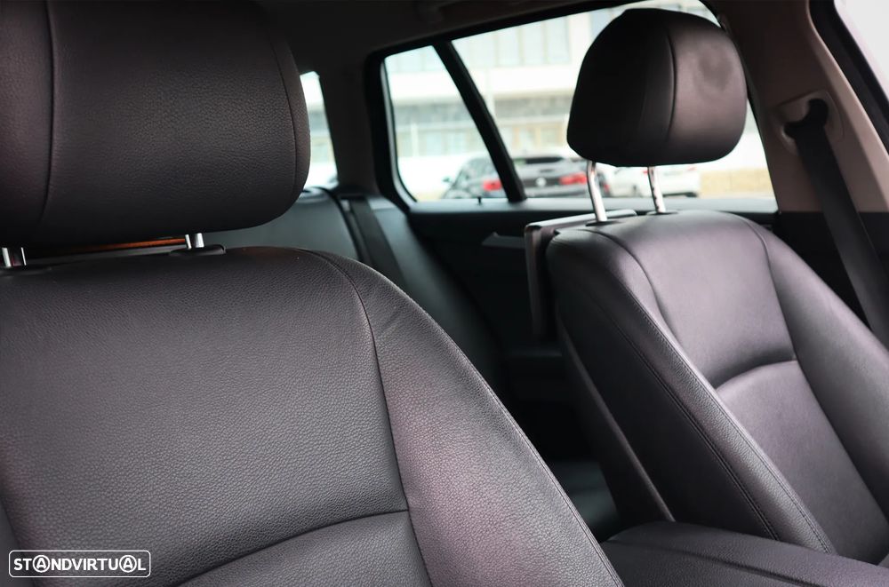 BMW 520 d Line Luxury Auto - 24