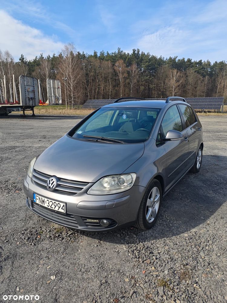 Volkswagen Golf Plus 1.9 TDI DPF United - 15