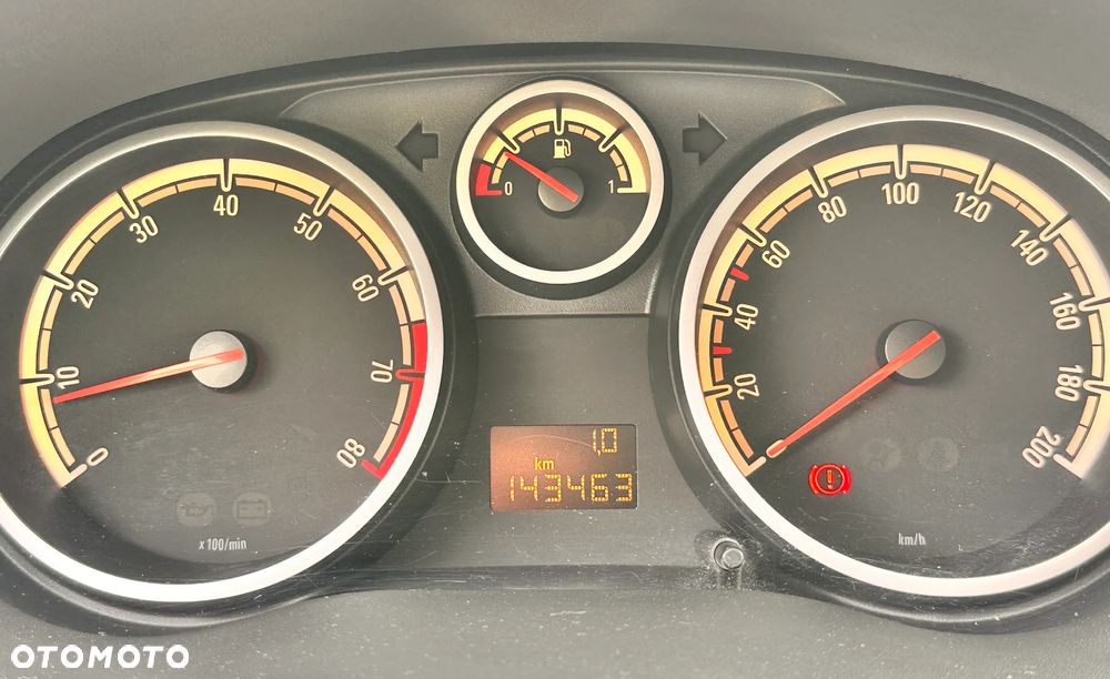 Opel Corsa 1.2 16V Cosmo - 18