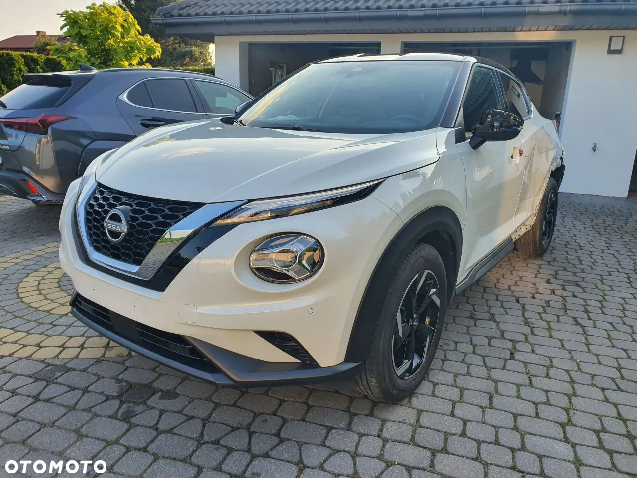Nissan Juke 1.0 DIG-T N-Design - 10