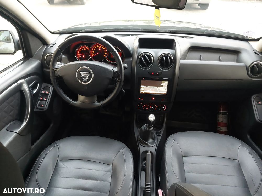 Dacia Duster TCe 125 4x2 Laureate - 8