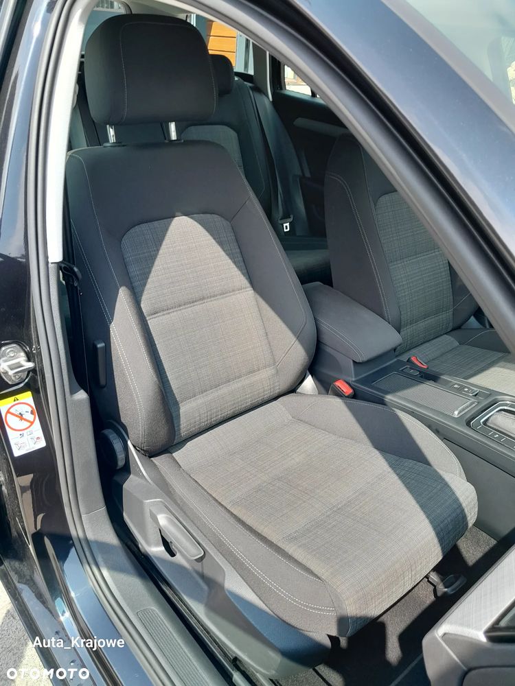 Volkswagen Passat 1.5 TSI EVO Business DSG - 33