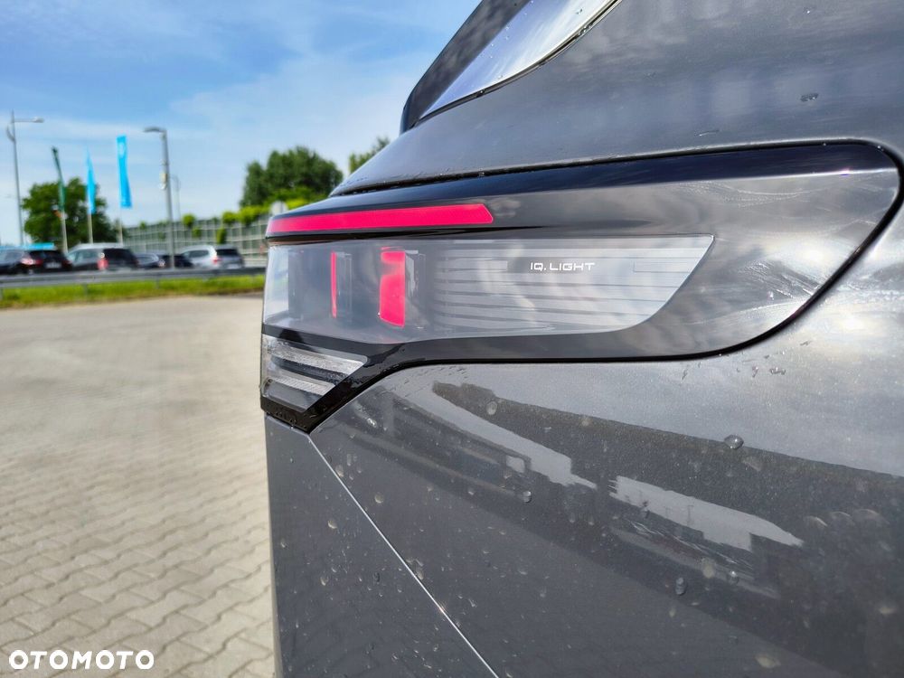 Volkswagen Tayron 1.5 eTSI mHEV Life Plus DSG - 9