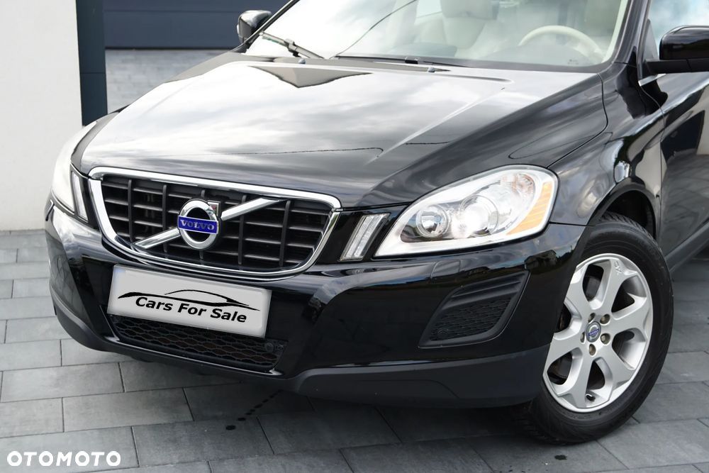 Volvo XC 60 D5 AWD - 10