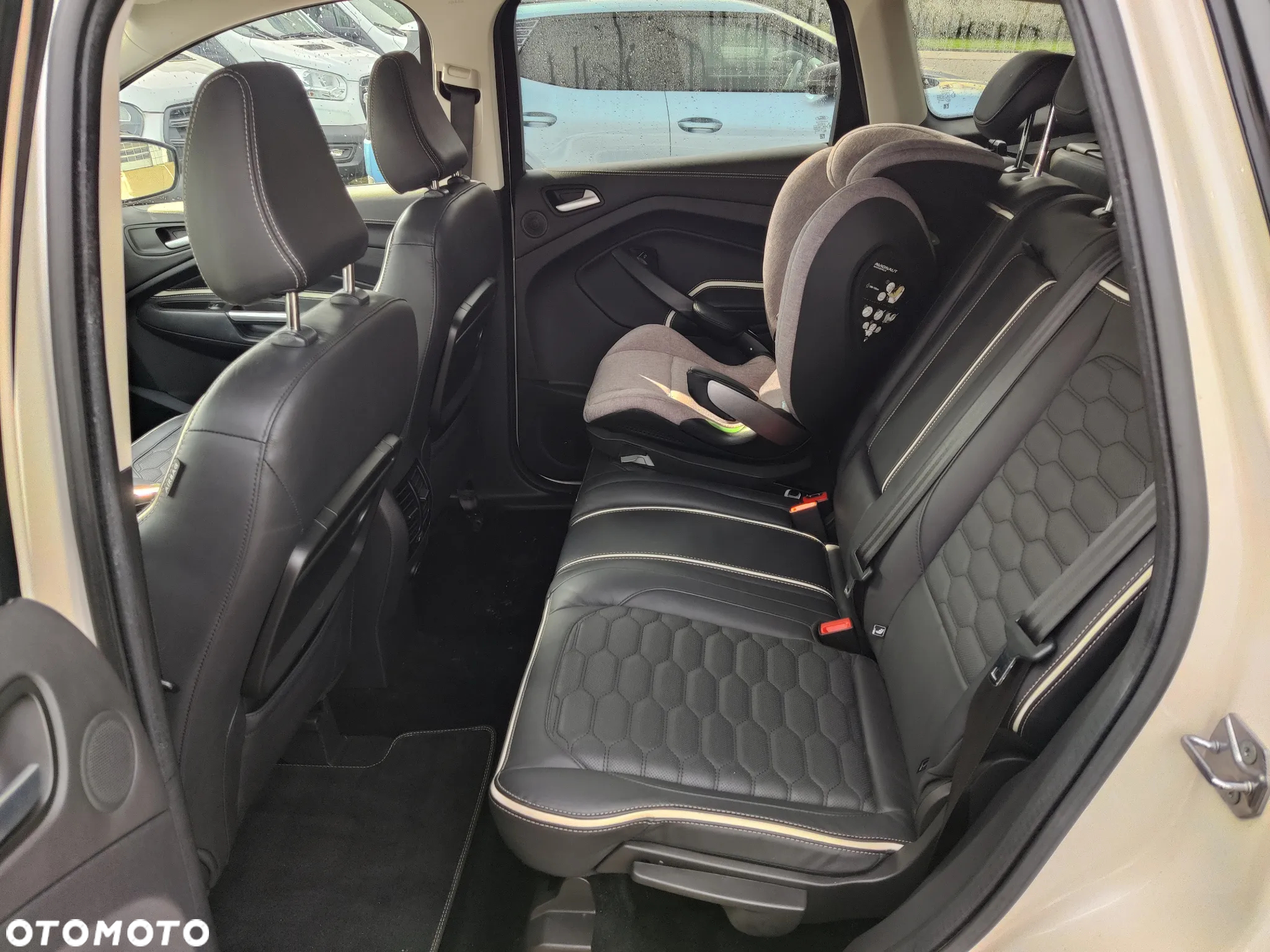 Ford Kuga Vignale 2.0 TDCi AWD - 23