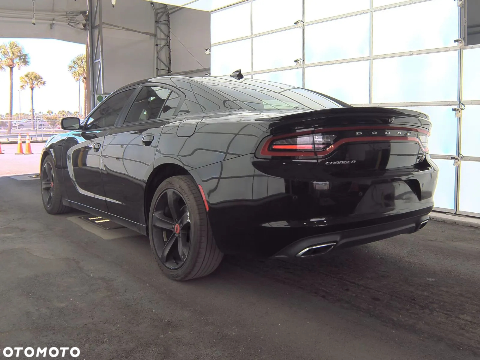 Dodge Charger 5.7 R/T - 3