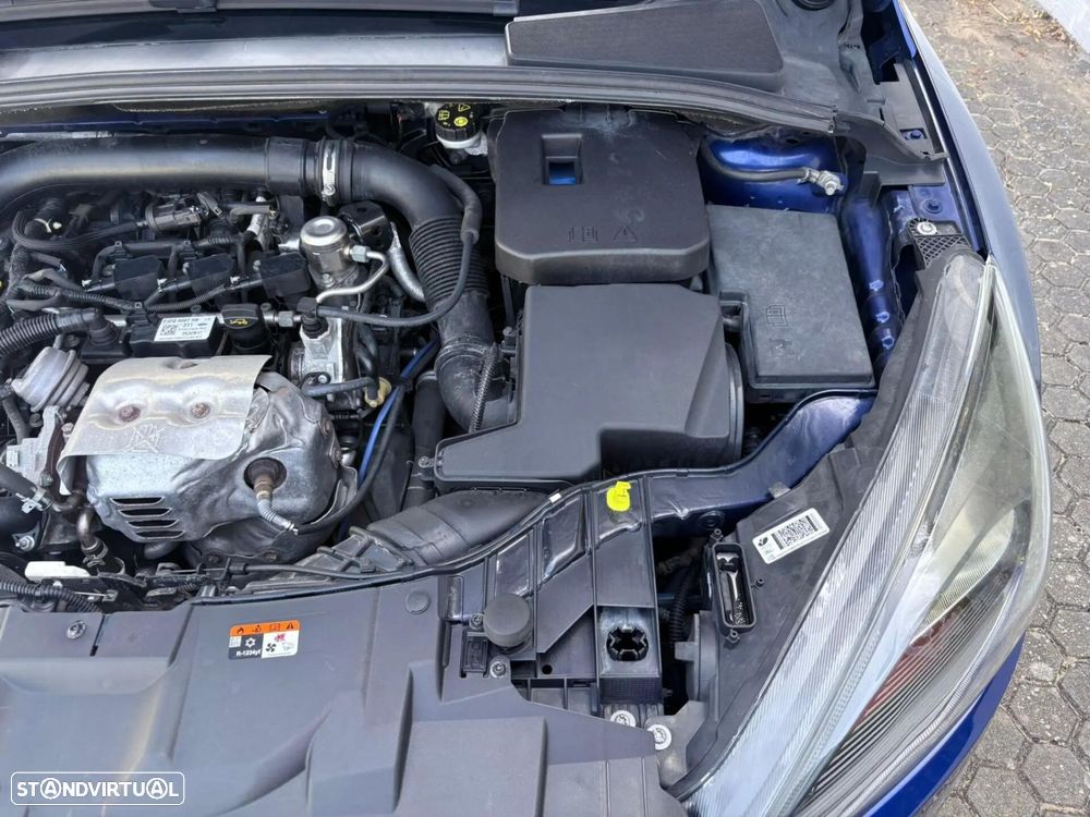 Ford Focus 1.0 EcoBoost S&S COOL&CONNECT DESIGN - 19