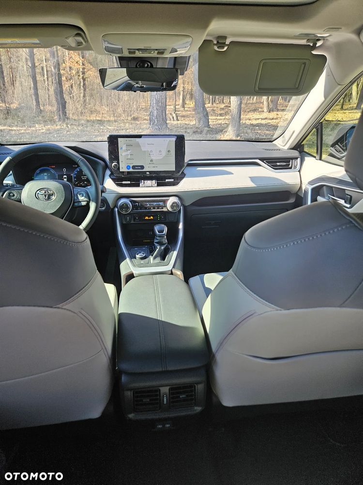 Toyota RAV4 2.5 Hybrid Black Edition by JBL 4x4 - 29