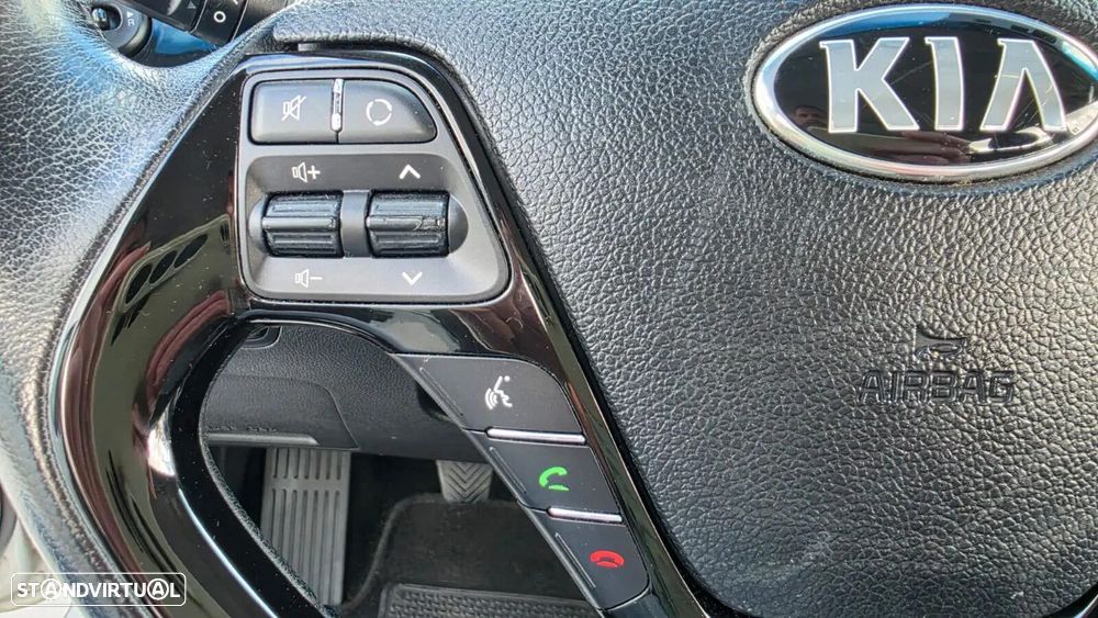 Kia Ceed SW 1.6 CRDi Prime - 16