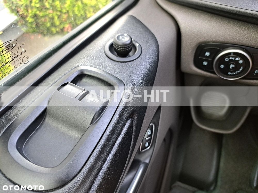 Ford Transit - 23