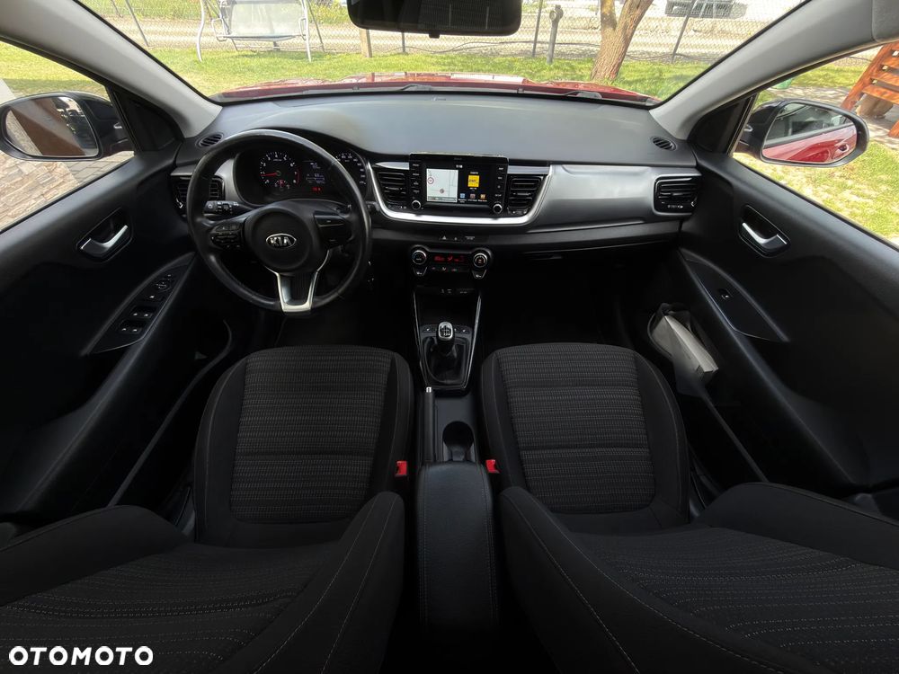 Kia Stonic - 8